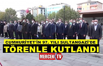 Cumhuriyetin 97. Yılı Sultangazi'de Törenle Kutlandı.