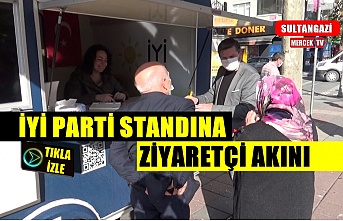 Sultangazi'li İyi Parti Standına Ziyaretçi Akını !.