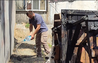 Sultangazi 1. Cebeci caddesi üzerinde bulunan otluk alanda yangın çıktı.