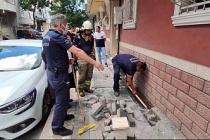 Sultangazi itfaiyesinden yılan operasyonu.