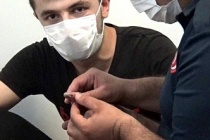 Sultangazi'de iş kazası geçiren genç parmağına metal çaktı
