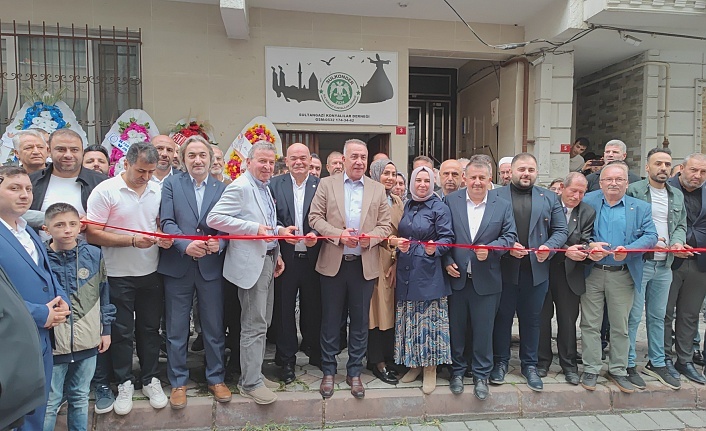 Sultangazi Konyalılar Derneği Dualarla Açıldı 